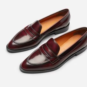 NWOT Modern Everlane Burgundy Leather Penny Loafer